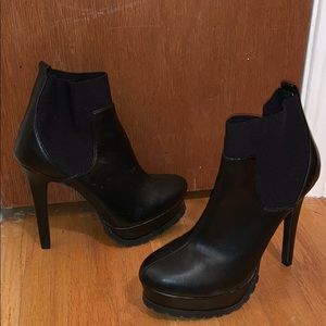 Forever 21 Platform Bootie Heel